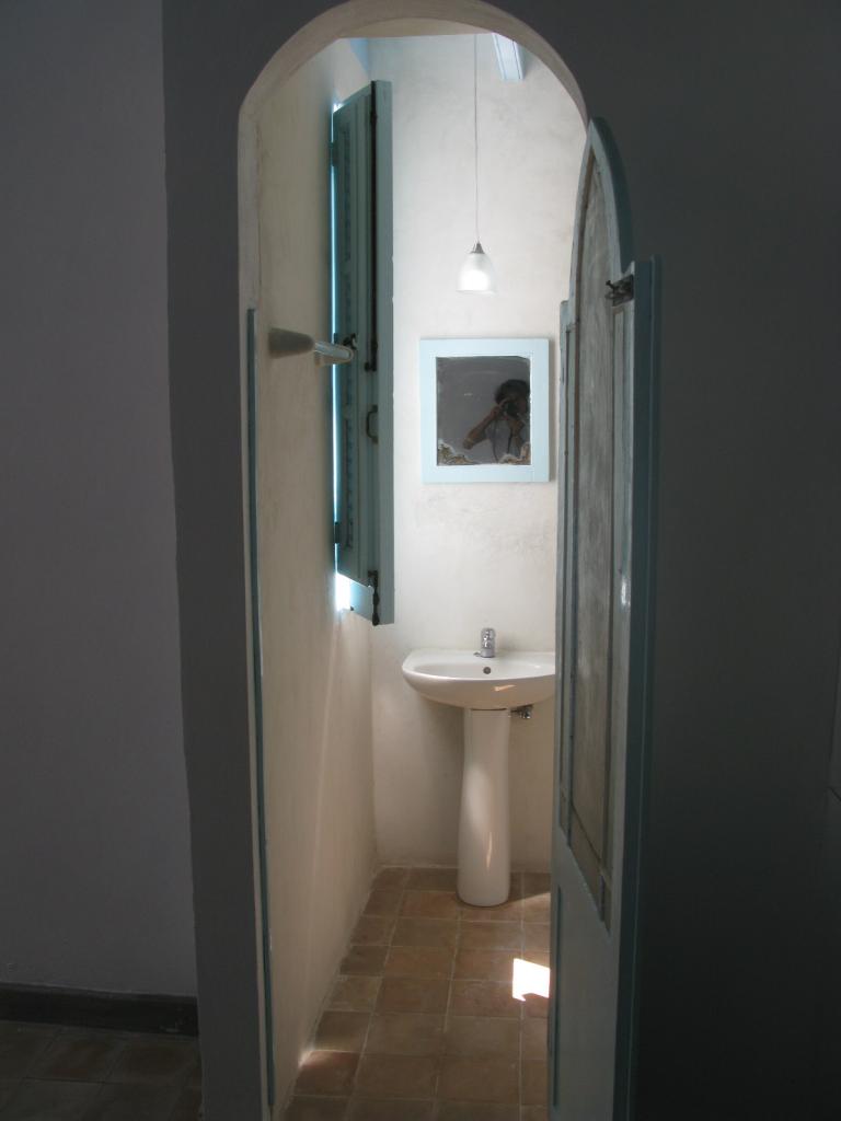 Casa Vieja bathroom